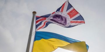 پخش زنده بازی انگلیس و اوکراین 6 فروردین 1402