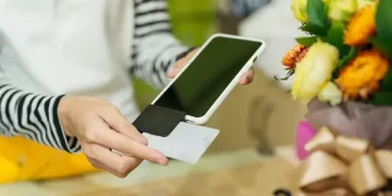 کارت‌خوان اندرویدی چیست و چه ویژگی‌هایی دارد؟