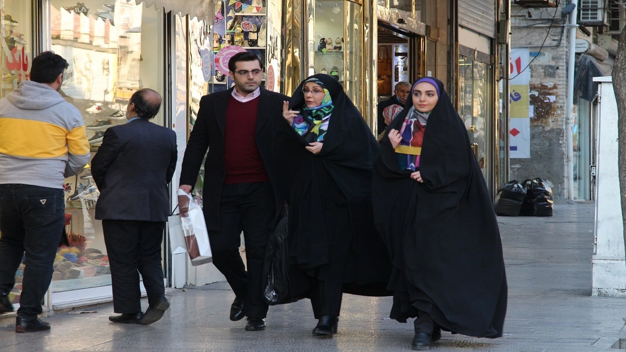 تماشای همه قسمت های بچه مهندس 4